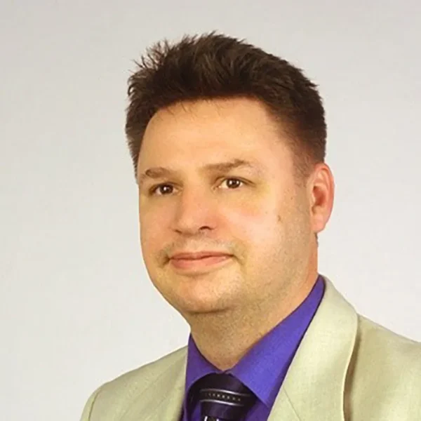 fotografia dr hab. Piotra Sołtyk, prof. UEK